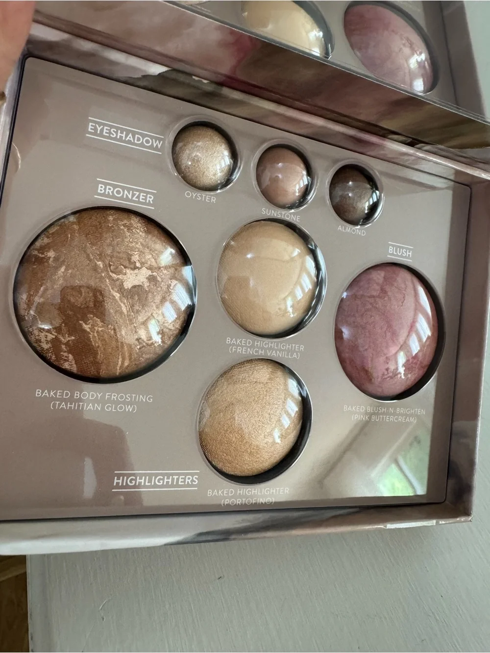 LAURA GELLER THE BEST OF THE BEST BAKED FULL FACE BASICS PALETTE